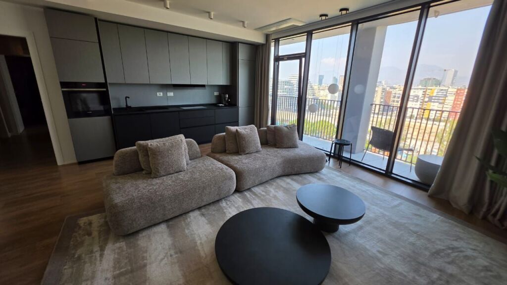 Luxury apartment for rent in Lake view