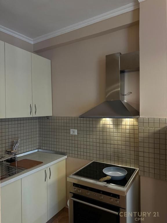 🏠 APPARTAMENTO 1+1 IN AFFITTO – PIAZZA “AVNI RUSTEMI” | 600 €/MESE