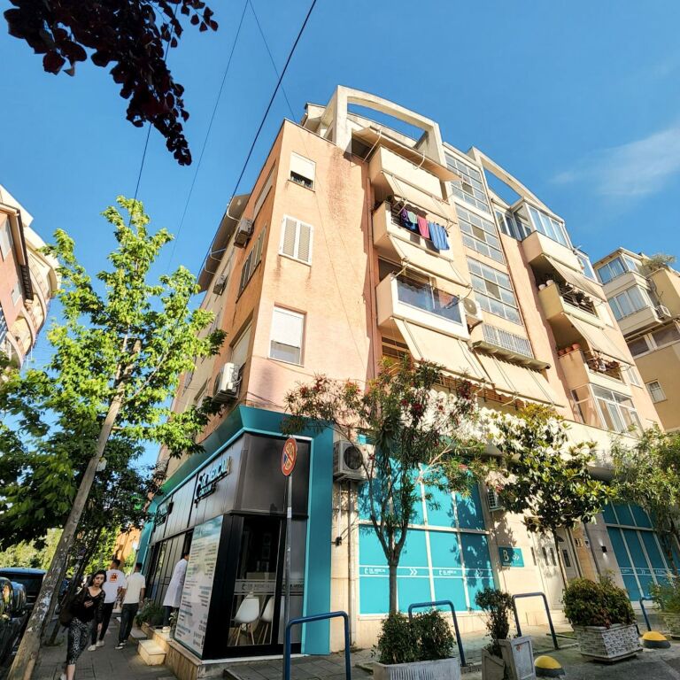 Shitet Apartament 2+1+2 Kopshti Zoologjik Nga Pronari