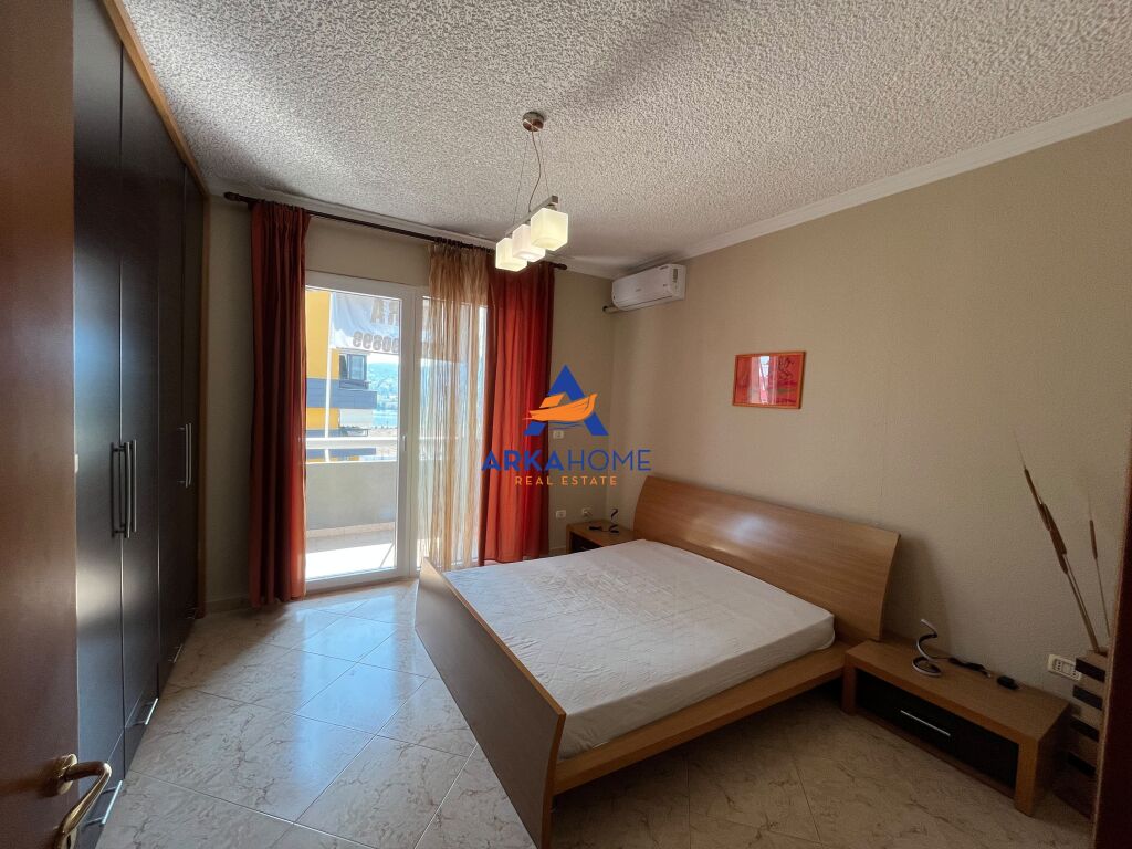 LOCALE IN AFFITTO 92 M2 "VIA DEI KOSOVARI" 85000 LEKE