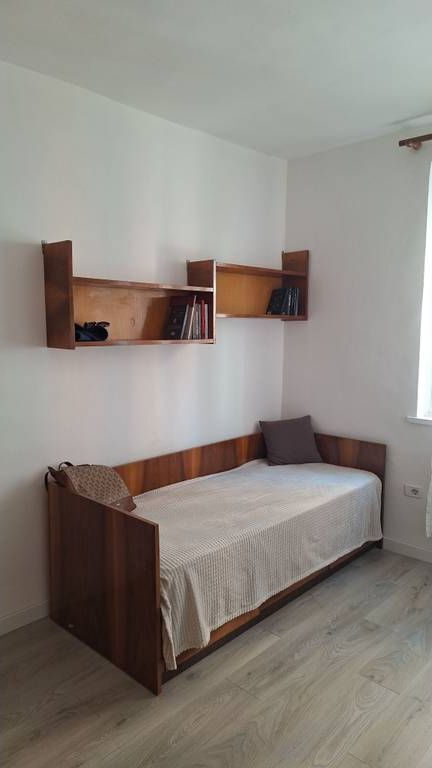 Appartamento 2+1 in Affitto in Via Kavaja, 107 m²