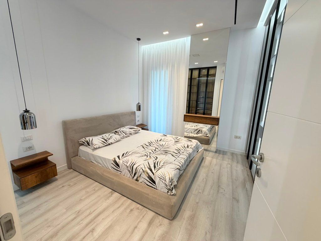 APPARTAMENTO 2+1 IN AFFITTO – COMPLESSO EMERALD, VIA 5 MAJI 1.000 € /Mese