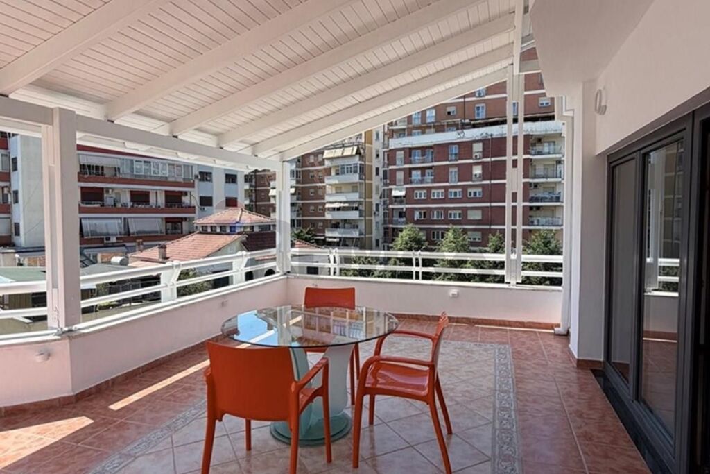 APARTAMENT PER QIRA RRUGA ELBASANIT