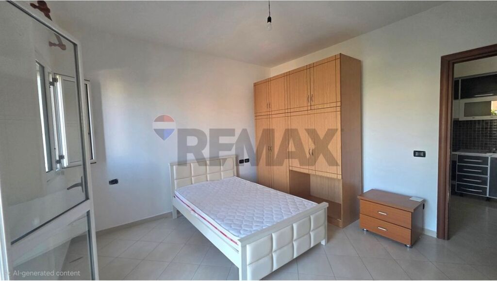 🏢 PRONË EKSKLUZIVE INVESTIMI – GODINË 4-KATËSHE + PRONË NGJITUR | VLORË