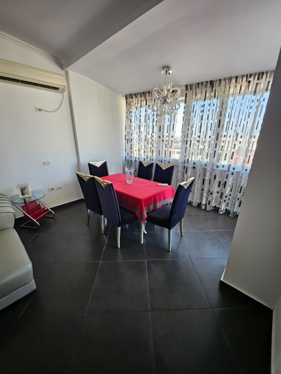 Apartment 2+1 Kodra e Diellit (Bill klinton )