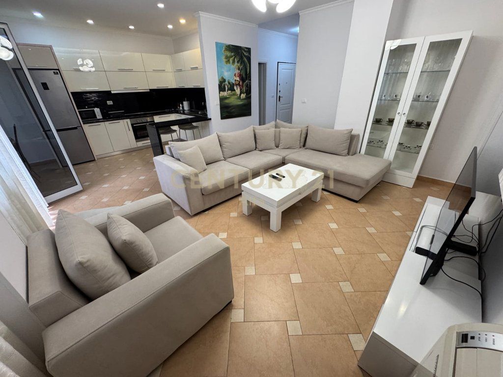 Rent, 2+1 Apartment on Dibra Street