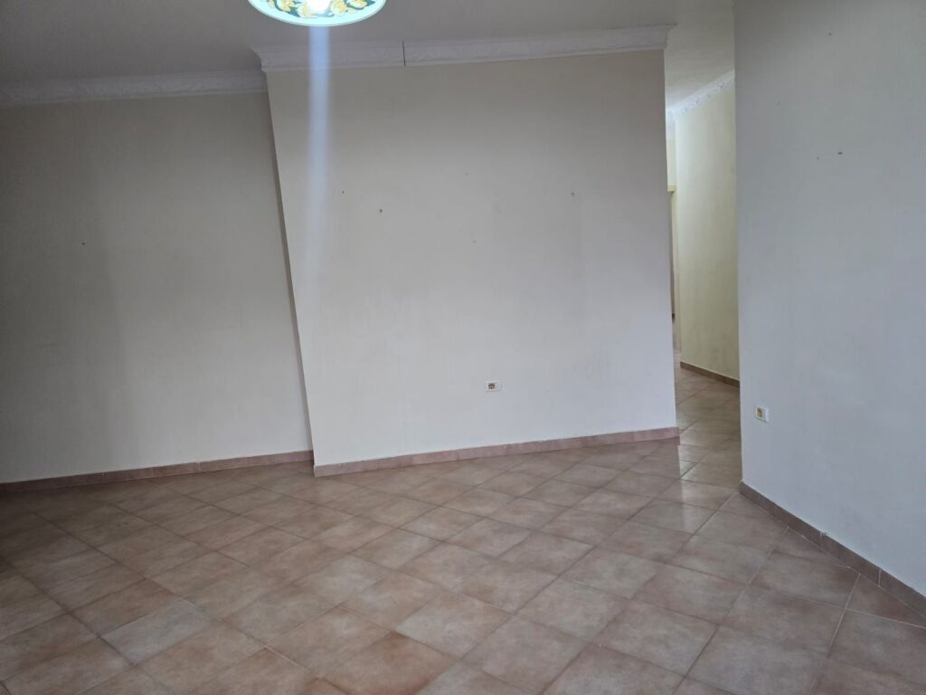 Shitet apartment 2+1+2 . Misto Mame