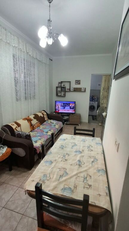 SHITET SHTËPI PRIVATE – ISH URT, DURRËS!