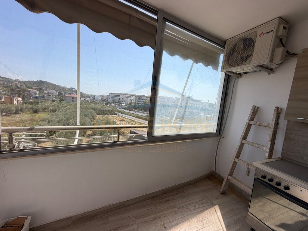 Shitet, Apartament 1+1, Shkemb Kavaje, Golem
