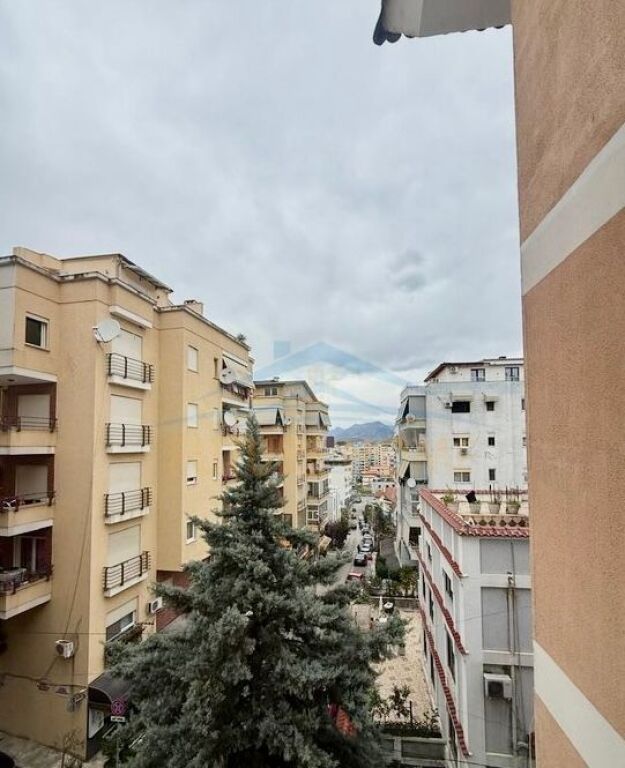 Affittasi, Appartamento 2+1, Kodra e Diellit, Tirana