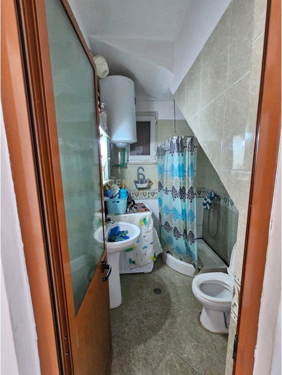 SHITET APARATEMENT 2+1 ME PAMJE DETI, NE PLAZH,DURRES !