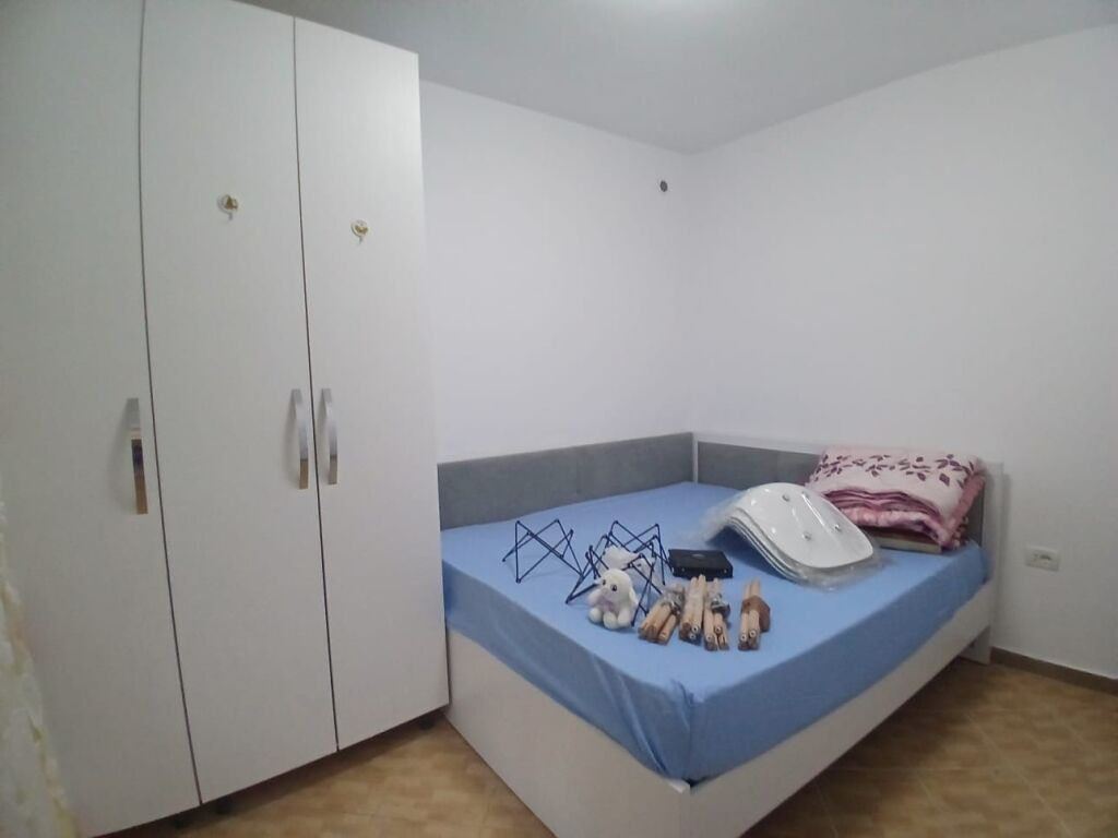Jepet Me Qera Apartament 1+1