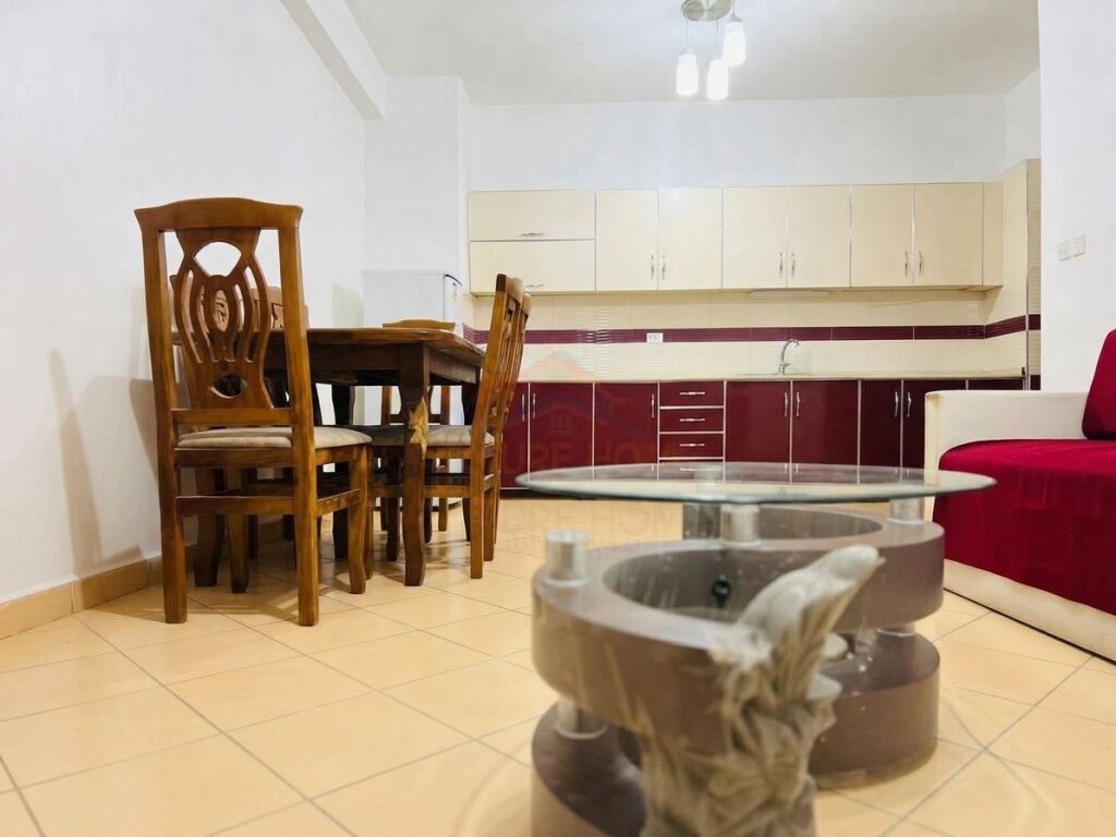 Qera, Apartament 2+1, Zogu i Zi, Tiranë
