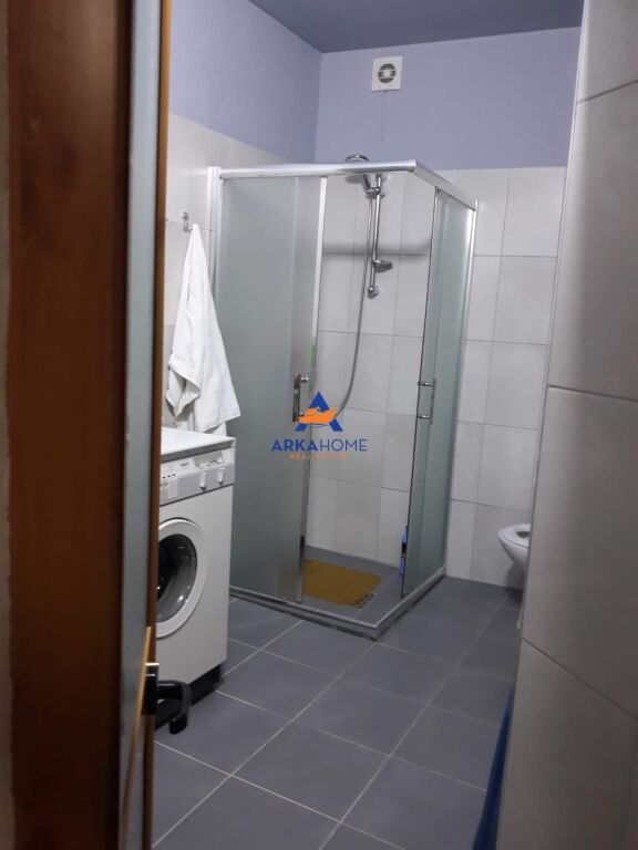 SHITET APARTAMENT DUPLEX 3+1+BALLKON "BLLOK, PALLATET AGIMI" 17.000.000 LEKE