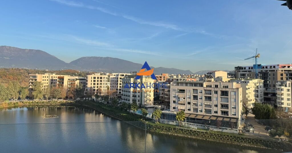 VENDESI NON FINITO 380 M2 DIVISO IN 2 APPARTAMENTI 2+1 "LAGO ASCIUTTO" 395.000 EURO CIASCUNO