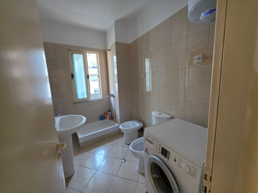 🏡 Apartament 2+1 me qera  📍 Astir, Rruga Mikel Marruli 💰 Çmimi: 50.000 Lekë/Muaj