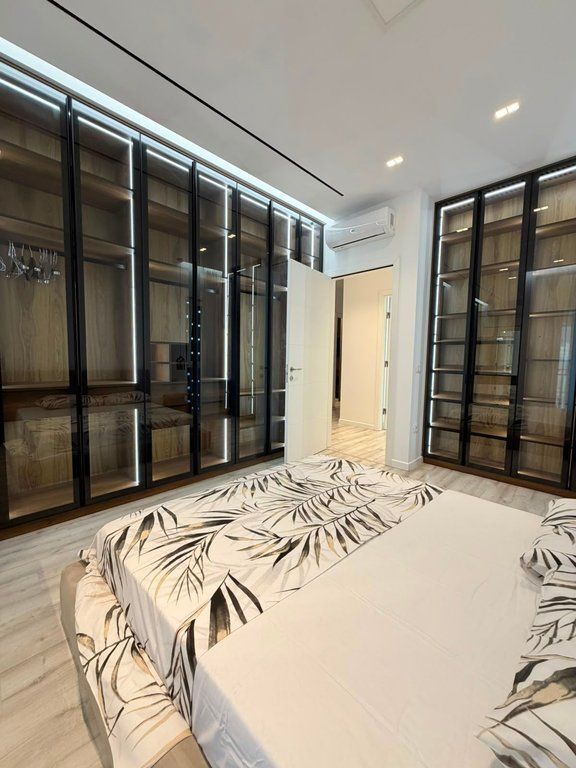 APARTAMENT 2+1 PËR QIRA – KOMPLEKSI EMERALD, RRUGA 5 MAJI 1,000 € /Muaj