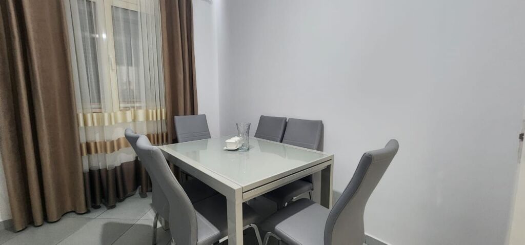 Apartament 2+1 me qira tek Globe Rrg e Kavajes