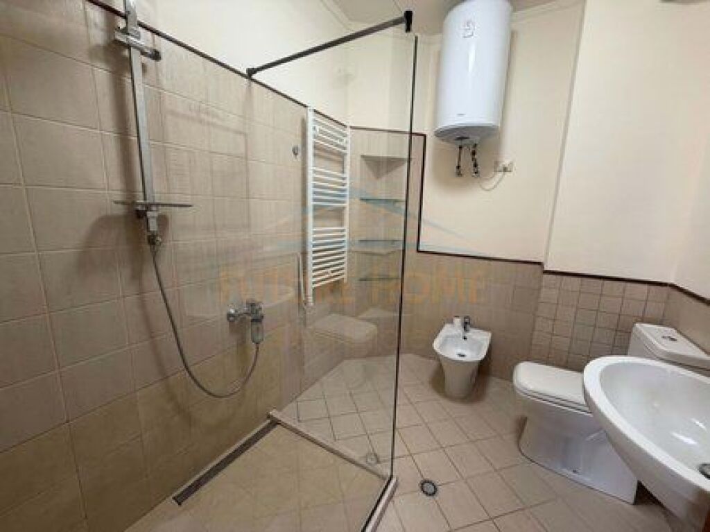 Rent, Apartment 2+1+2, Artistic Lyceum