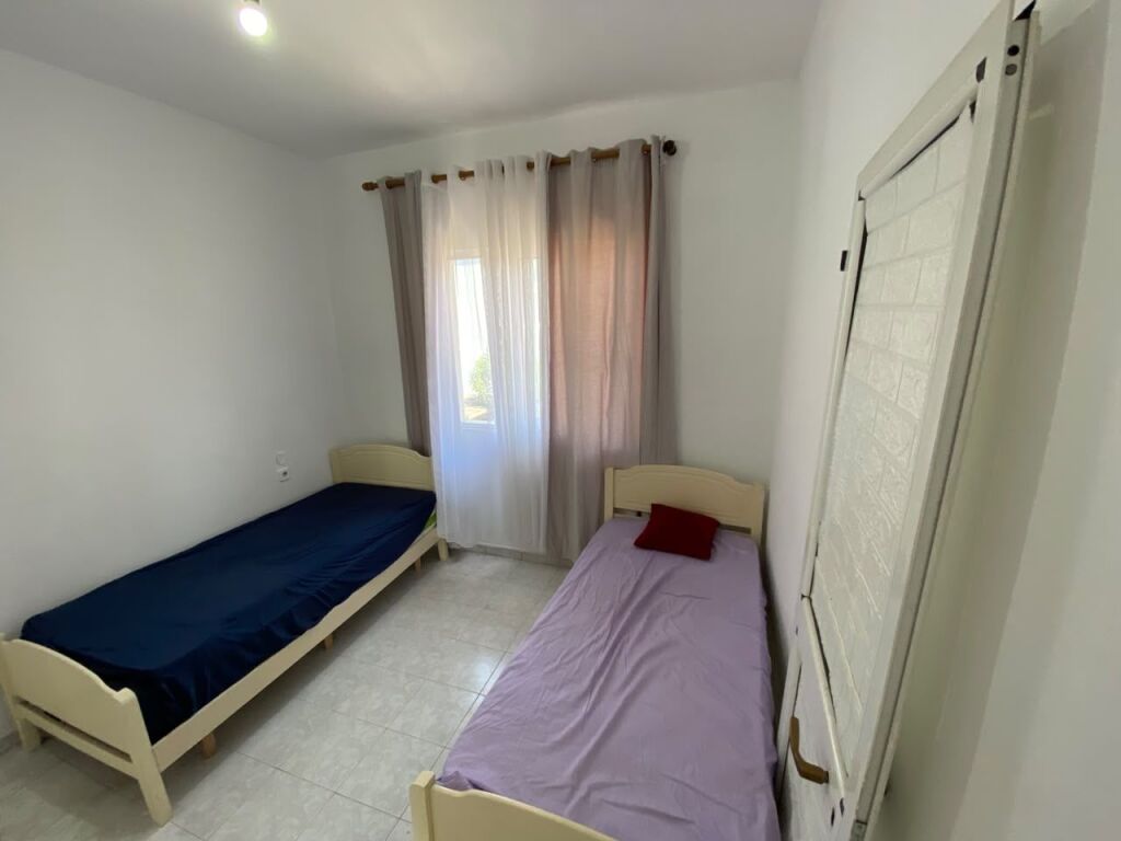 Casa in affitto vicino a UET 35000 lek