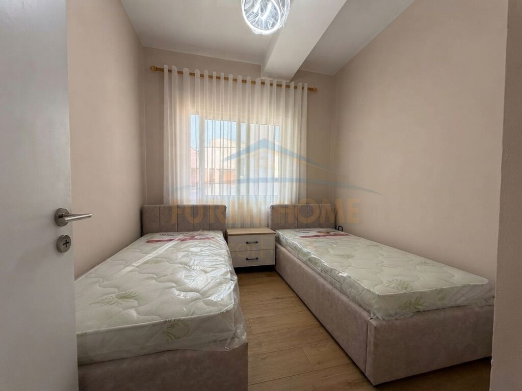 Shitet, Apartament 2+1, Misto Mame
