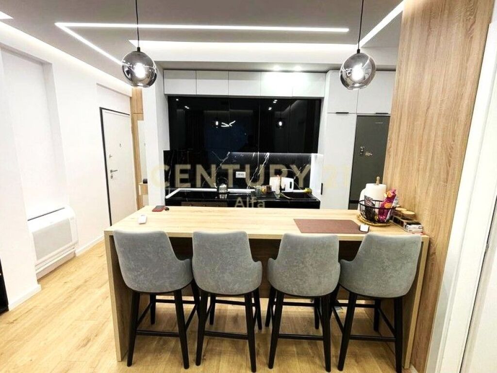 🏡 **JEPET ME QIRA APARTAMENT MODERN 1+1 – GREEN TERRACE, LIQENI I THATË!**