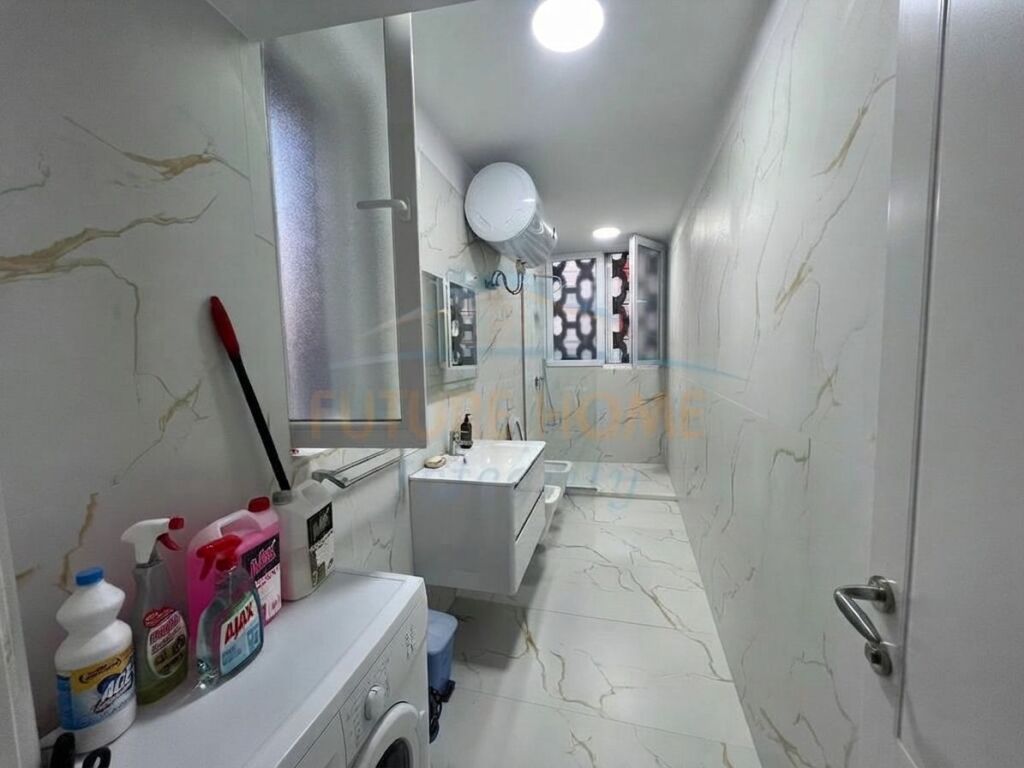Affitto, Appartamento 2+1, Nuovo Bazaar, Tirana.
