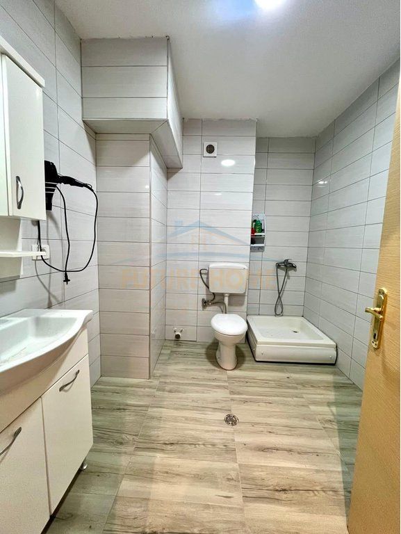Shitet, Apartament 1+1, Shkemb Kavaje, Golem