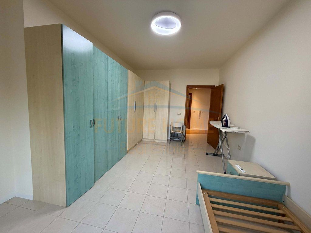 Qera, Apartament 2+1+2, Liceu Artistik