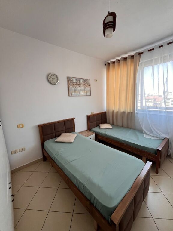 🏠 **FOR RENT – APARTMENT 3+1 | QENDRA CONDOR**