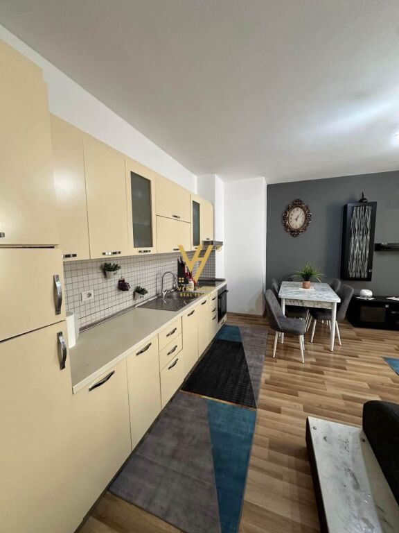 SHITET APARTAMENT 1+1+BLK NE KAMEZ 8.500.000 LEKE