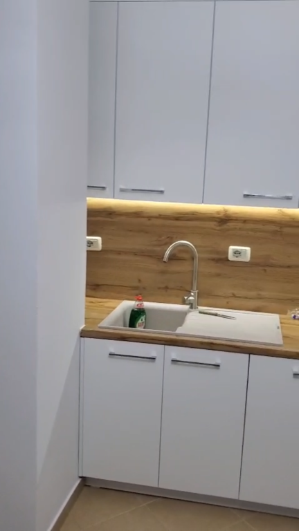 Jepet me qera apartamenti 2+1