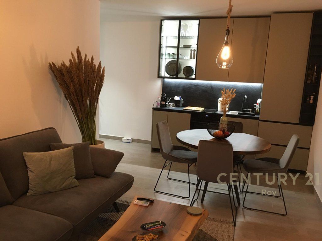 SHITET APARTAMENT 2+1 TEK GRAND BLUE FAFA – SHKËMBI I KAVAJËS, DURRËS