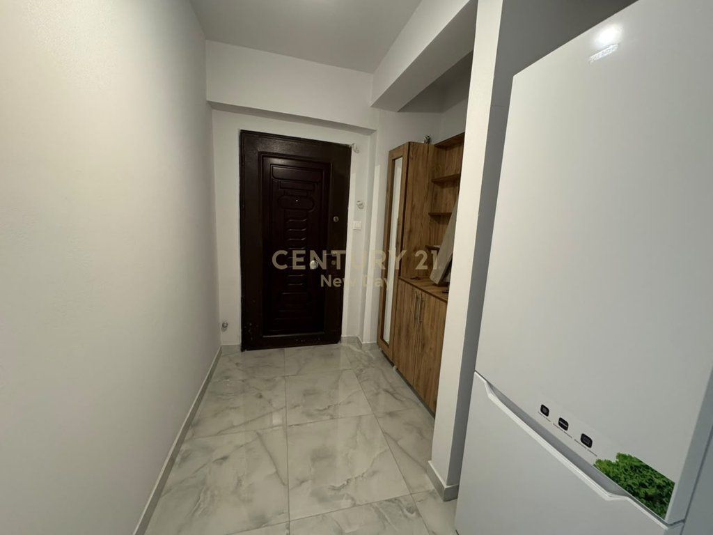 Apartment 2+1 For Rent At Stadium, Durrës - 490 | 90 m²