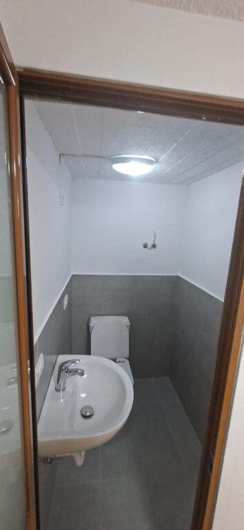 Affitto | Ambjent Biznesi | Ish Fusha e Aviacionit | 400 €/mese