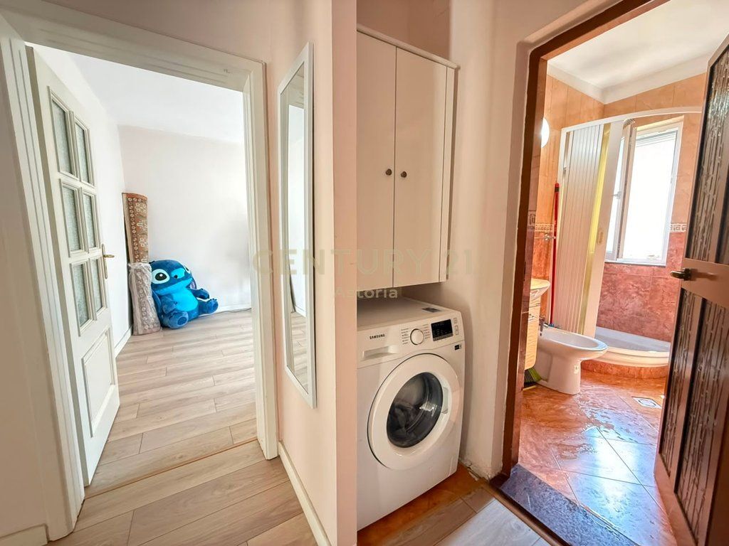 APARTAMENT 2+1 ME QIRA TE GARDA