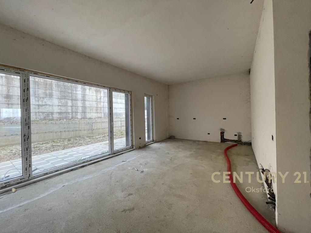VILLA IN VENDITA AL LAGO DI FARKA 550,000 €