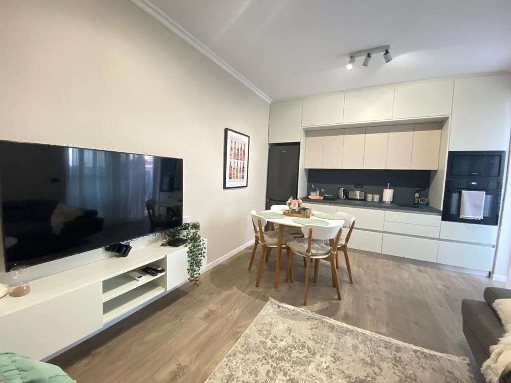 Apartament me Qera 2+1 rruga e Durresit prane ministrise se Drejtesise