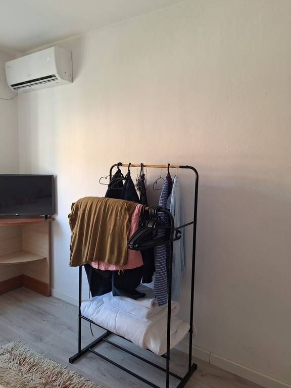 Appartamento 2+1 in Affitto in Via Kavaja, 107 m²