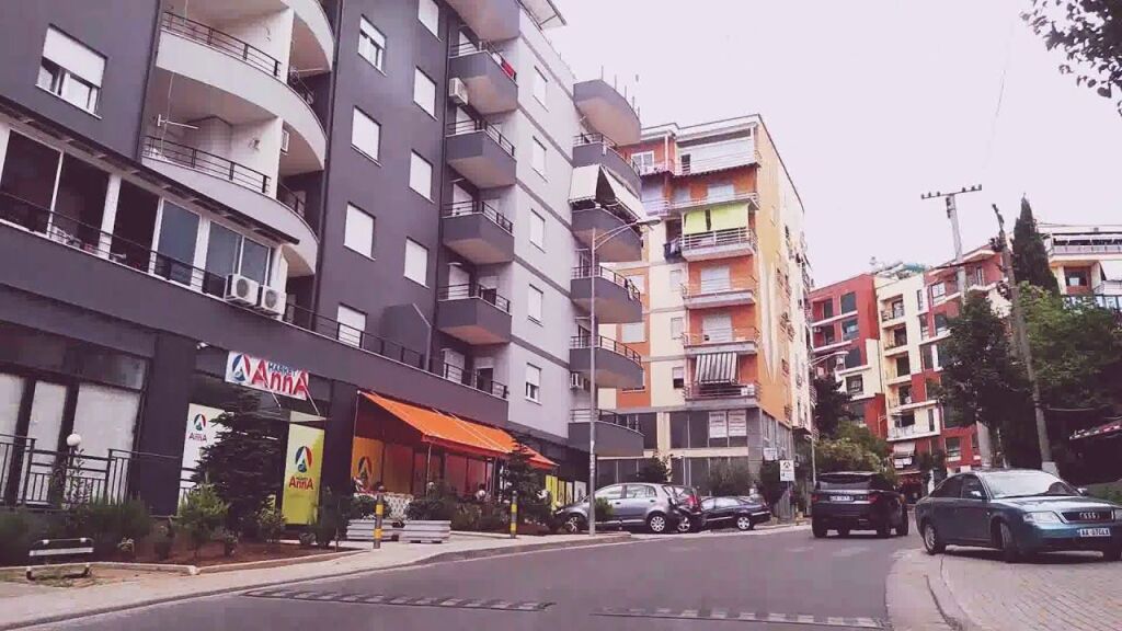 DUPLEX IN AFFITTO A FRESK 2+1+2