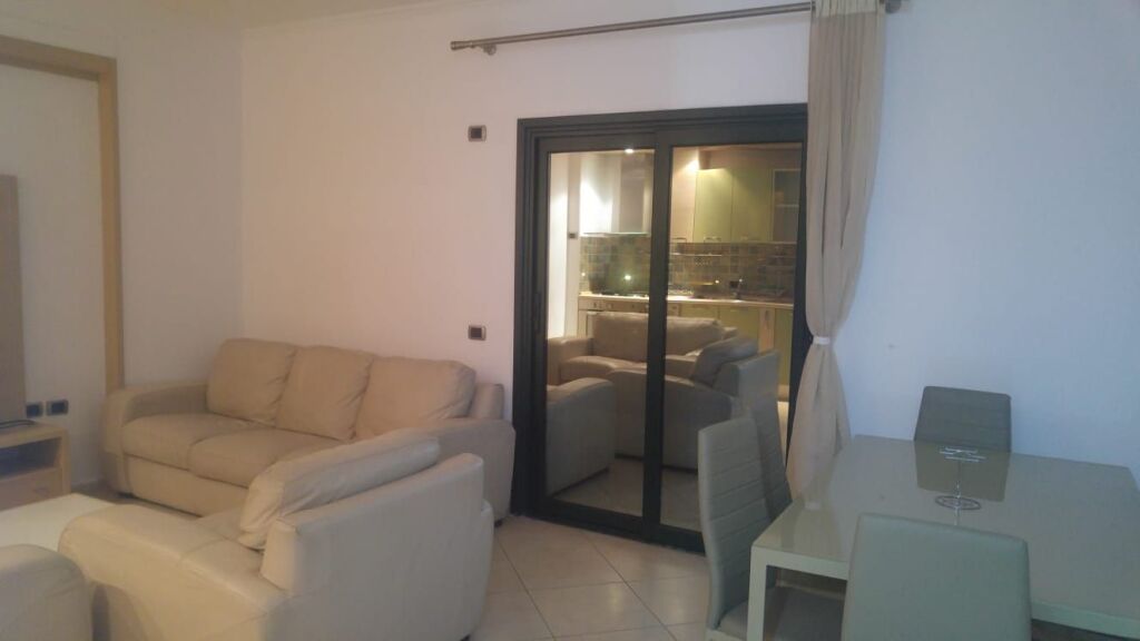 Rent | Apartament 2 + 1 | Ish Restorant Durresi | 650 €/month