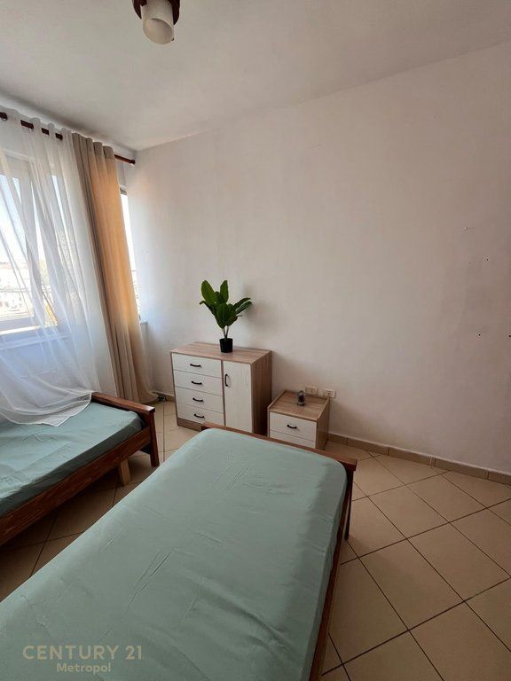 🏠 **FOR RENT – APARTMENT 3+1 | CONDOR CENTER**