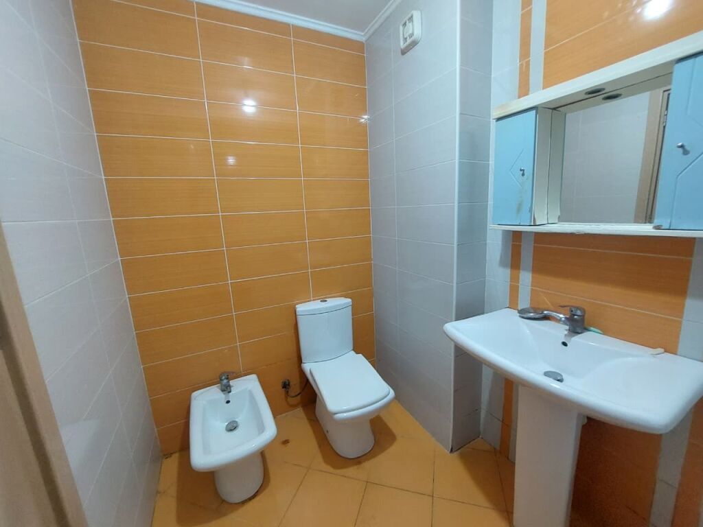 Rent | Apartament 2 + 1 | Rruga 5 Maji | 450 €/month