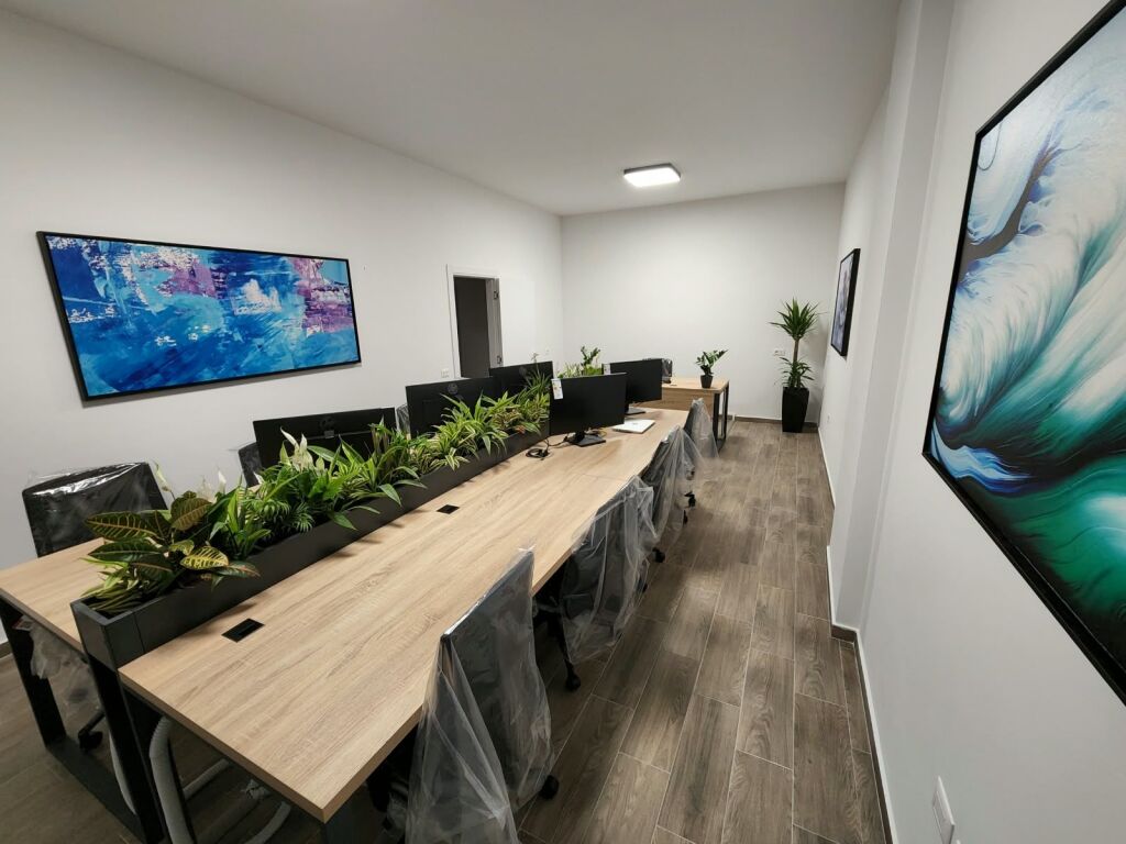 ✨ Office for rent 2+1 at Square 21 Complex ✨