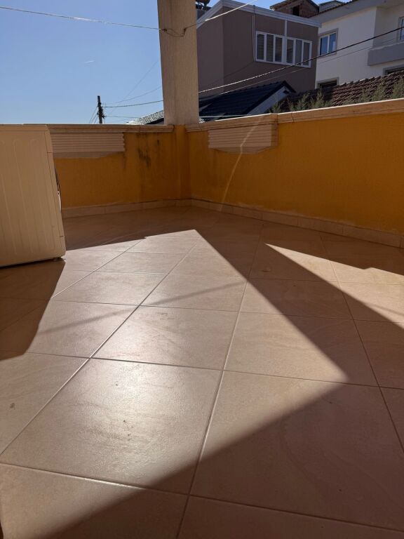 Apartment for rent 450 sauk