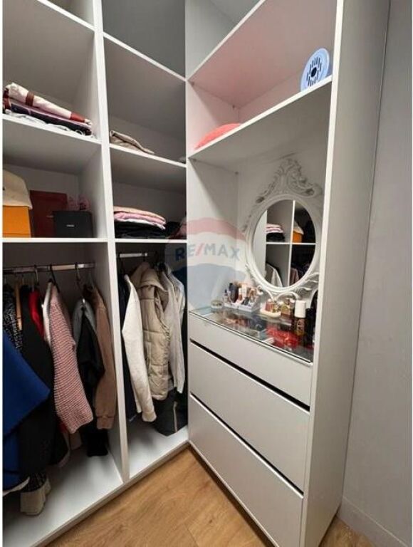 Appartamento - In Vendita - Via Hamdi Garunja, Tirana