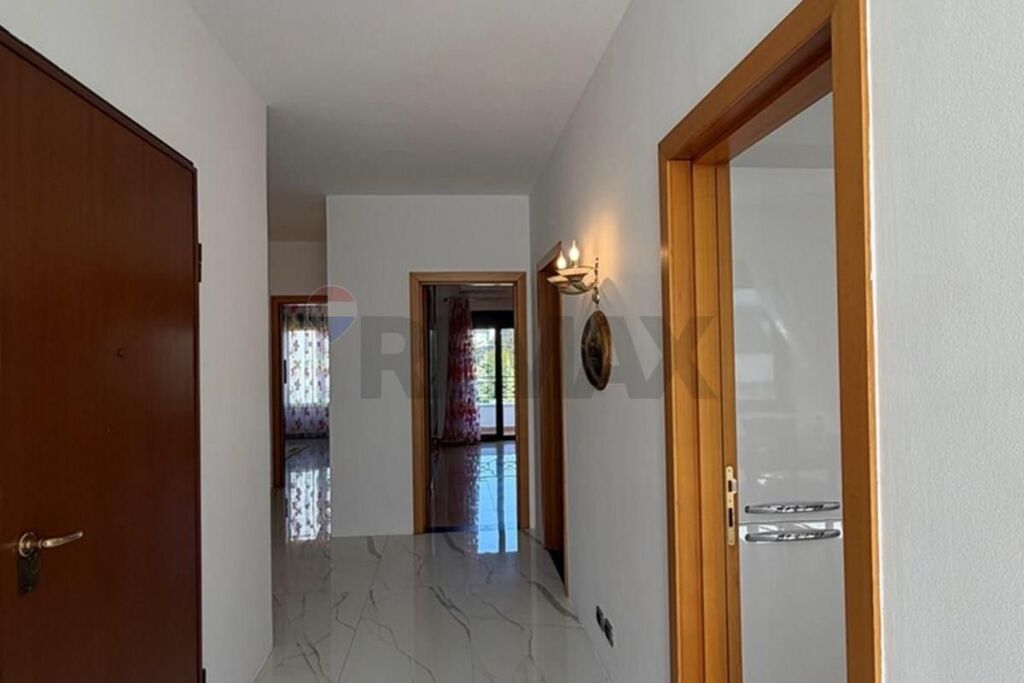 APARTAMENT PER QIRA RRUGA ELBASANIT