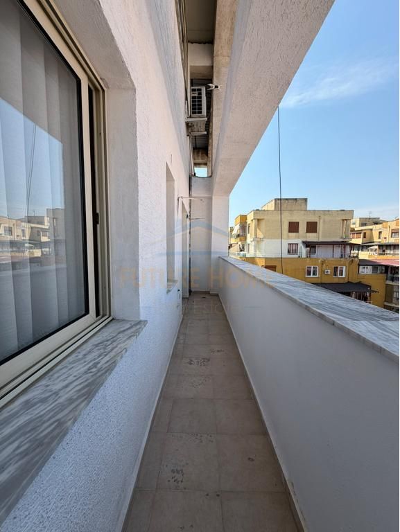 Shitet, Apartament 2+1, Misto Mame