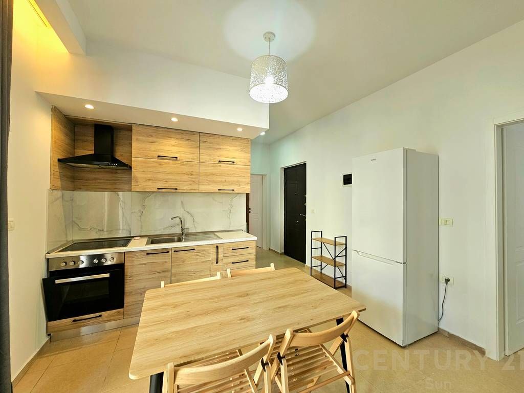 2+1 APARTMENT FOR RENT IN THE BOTANICAL GARDEN AREA