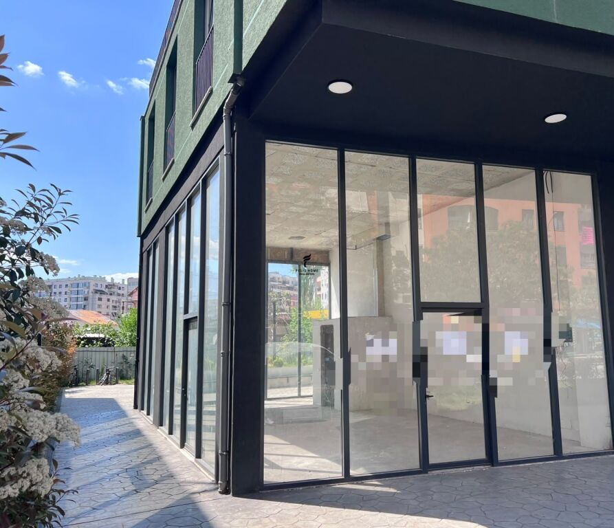 SHOP FOR SALE 75 M2 YZBERISHT 40,000,000 LEK FH-92213